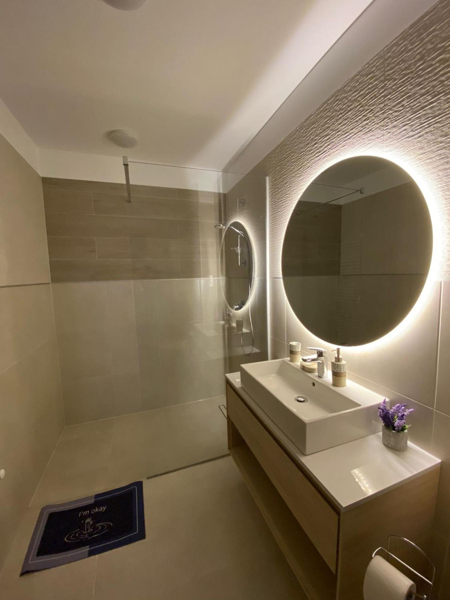 Urban Alexa Home Braşov Exteriör bild